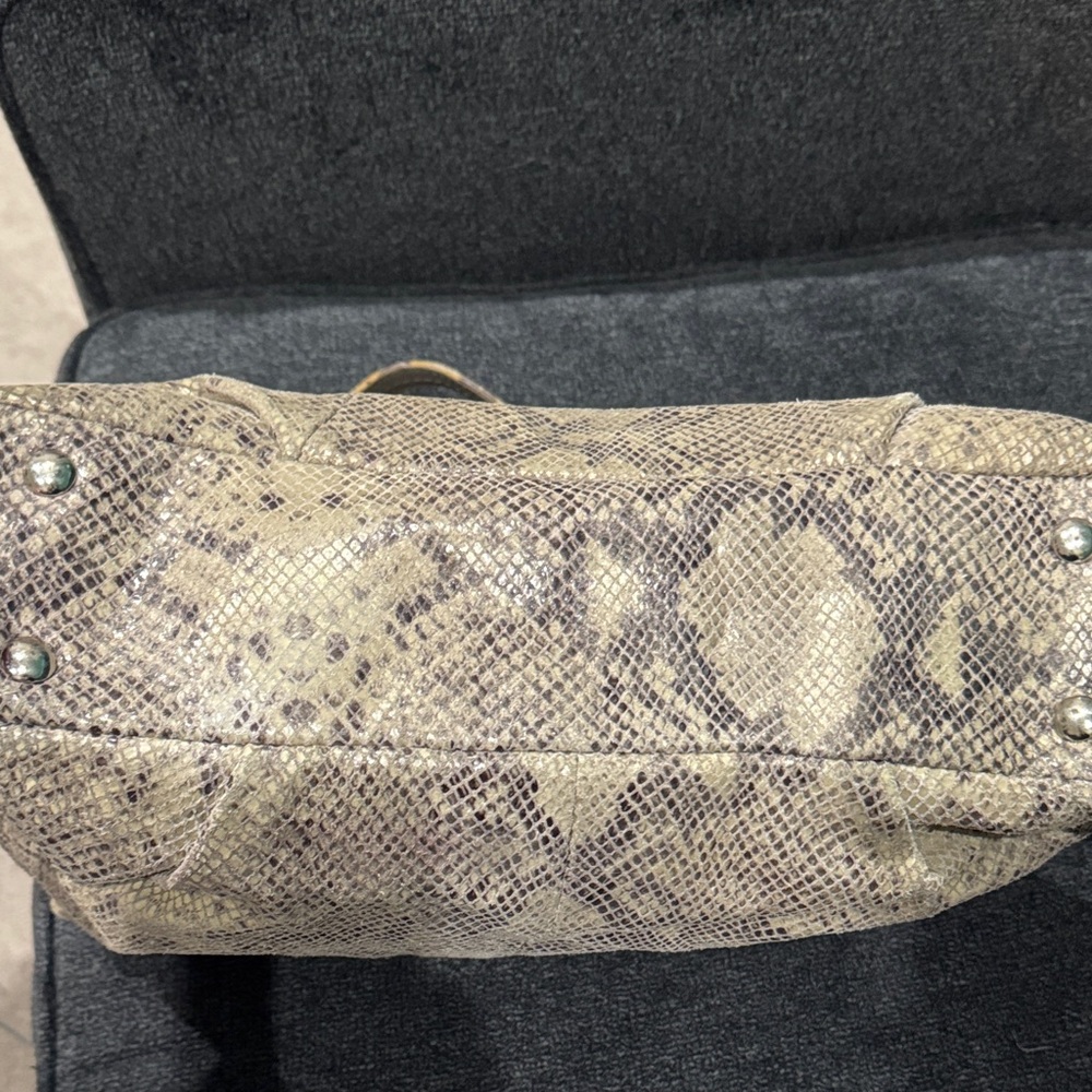 Coach Vintage Neutral Boa Snakeskin Shoulder Bag with Buckle - Picture 10 of 13
